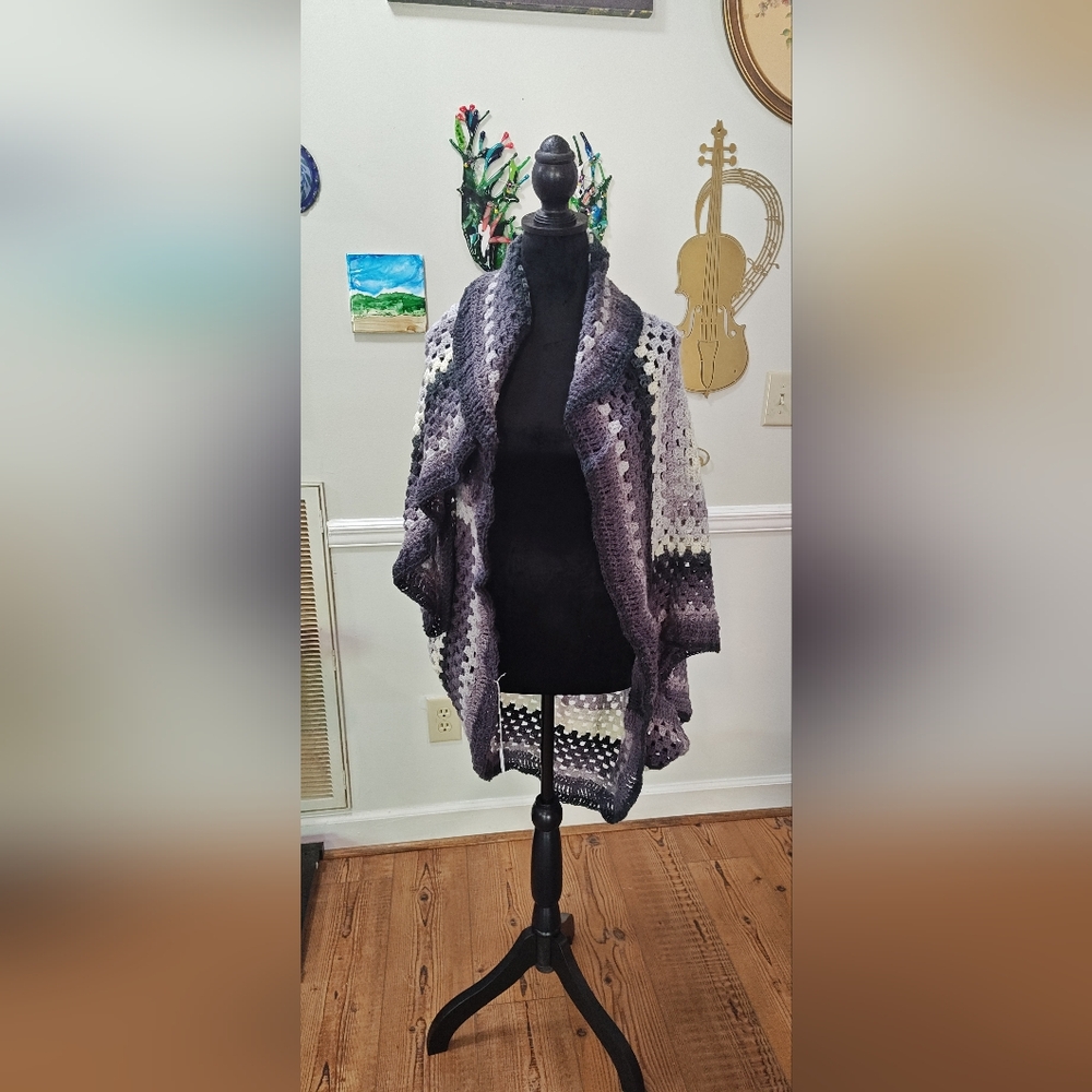 Granny square cocoon shrug